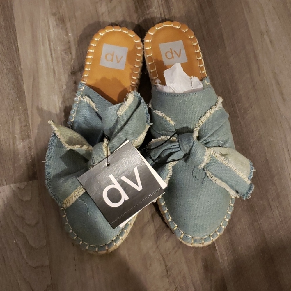 DV denim flats